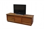 EU 131 - All our Entertainment Units can be customized to suit your individual room. They can be made with a variety of solid timbers including Tasmanian Blackwood, Blue Gum, Tasmanian Oak, Jarrah, Blackbutt and many more. Give us a call with your requirements for an obligation free quote.